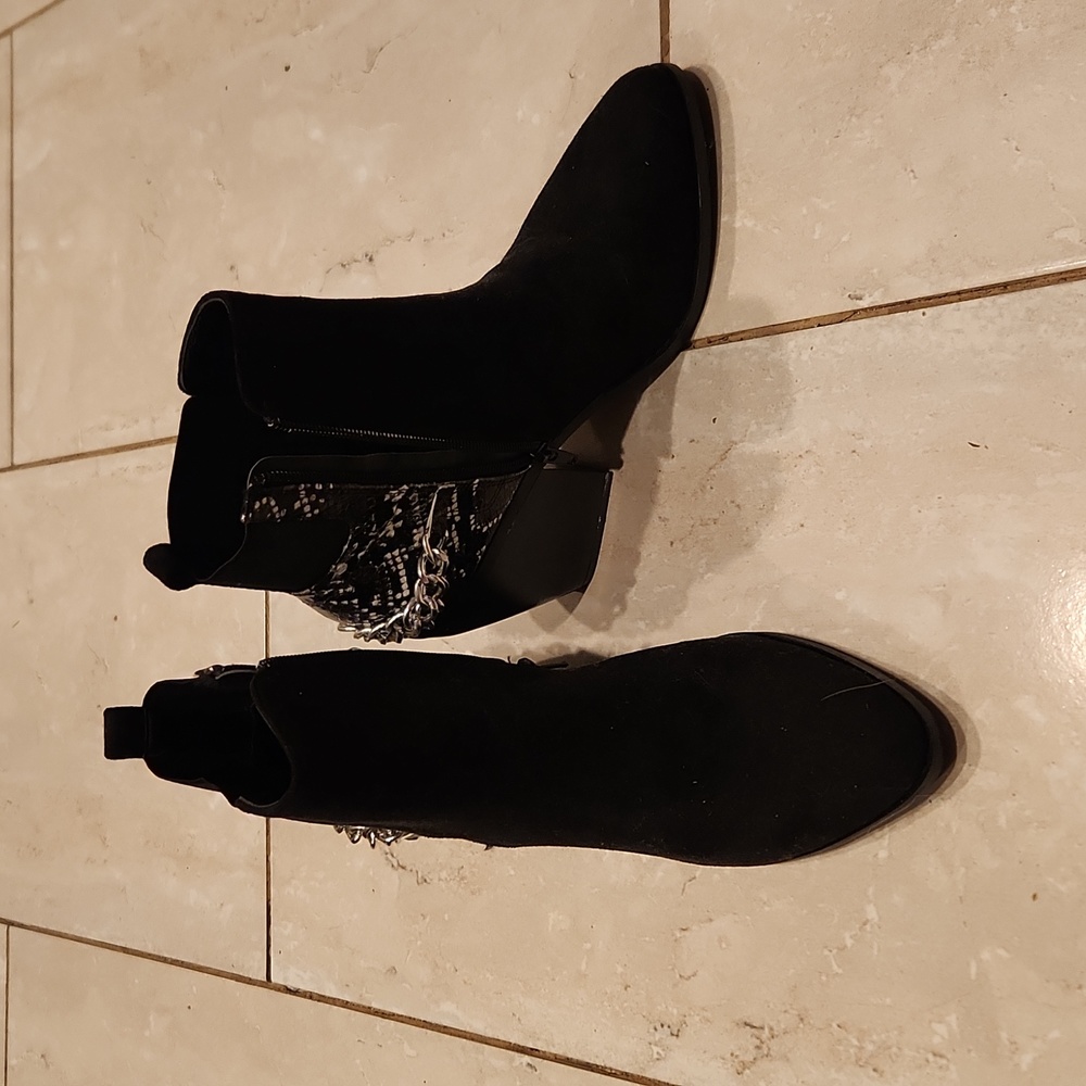 Yoki black and snakeskin ankle booties